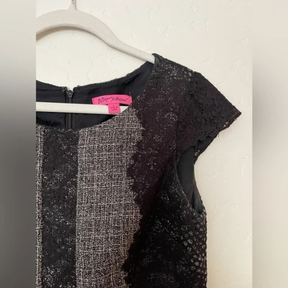Betsey Johnson Cocktail Dress Size 6 - Picture 3 of 6